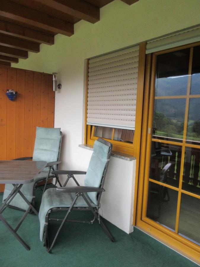 Wehrlemartinshof Apartamento Simonswald Exterior foto